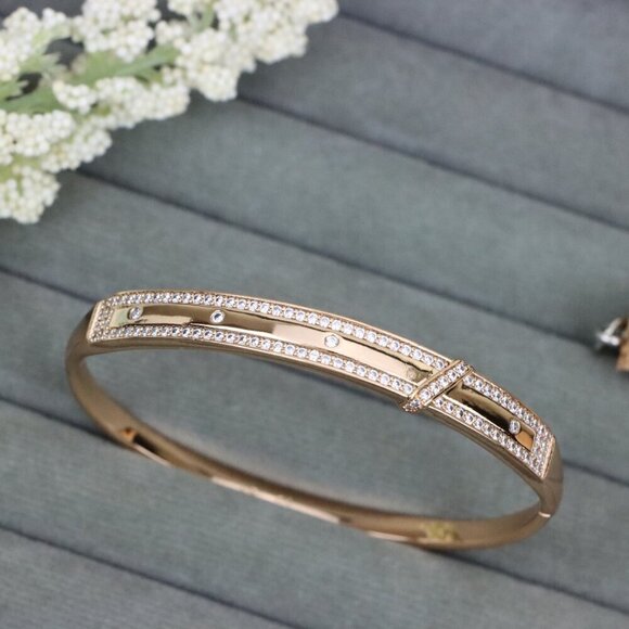 ✔ACCEPT OFFER Jewelry - Rose Gold Bangle with Dual Row Crystal Accents, XPBL0581
